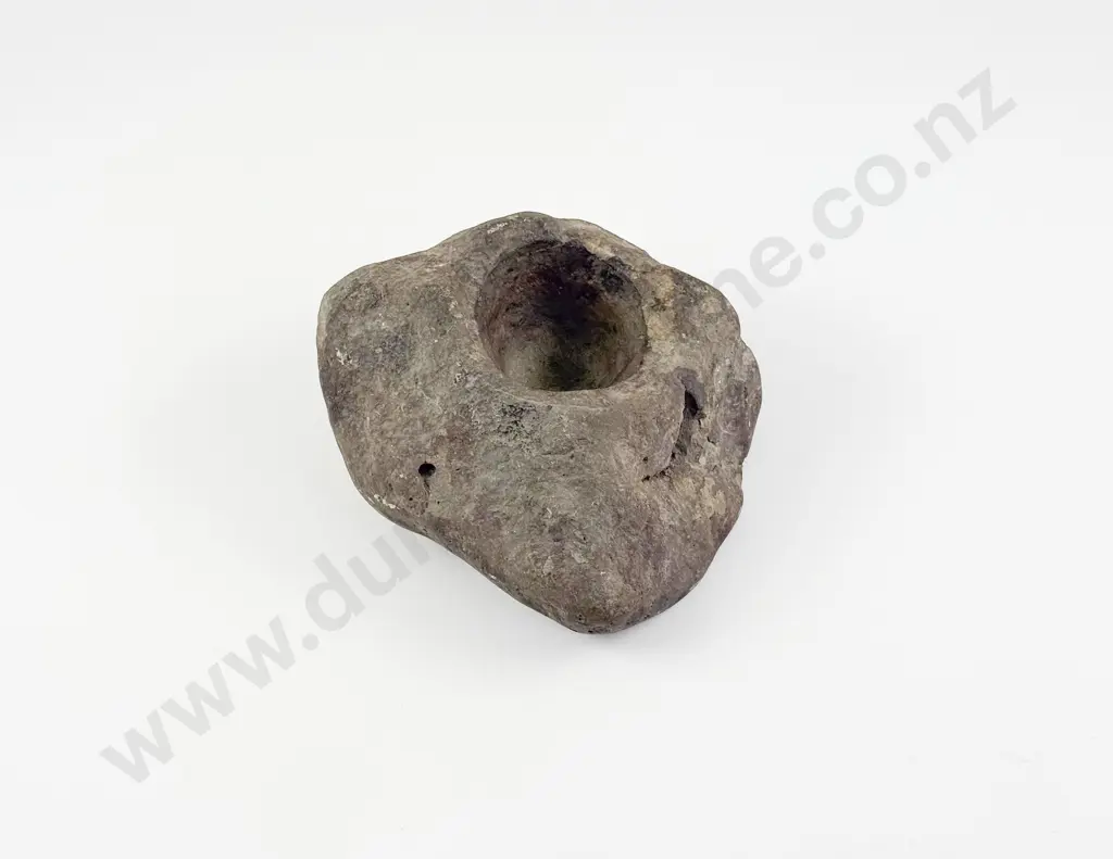 Pre-European Maori Stone Mortar Image 1++