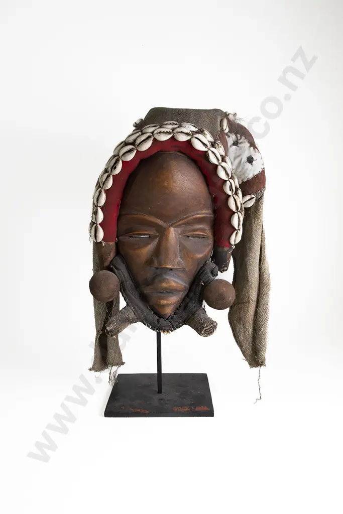An African Dan Mask From Ghana carved wood Image 1++