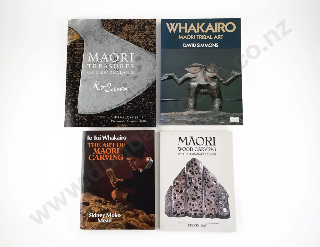 4 Books On Maori Carving & Arts Image 1++