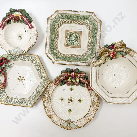 Five Fitz and Floyd Christmas Plates (two with faults)