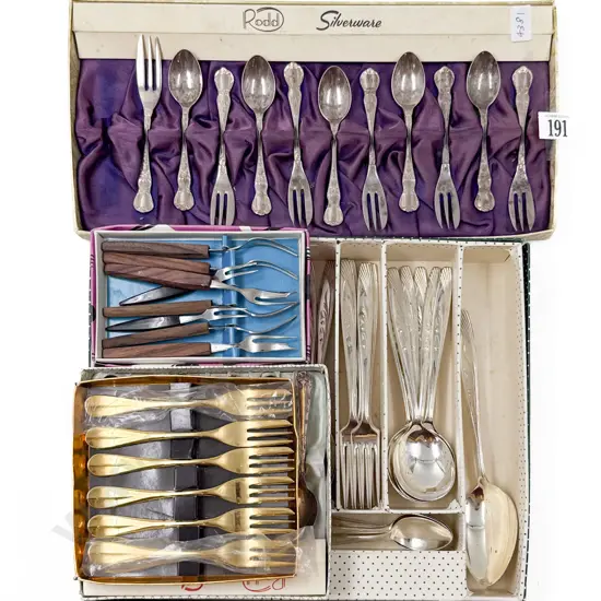 Quantity of Assorted Boxed Cutlery