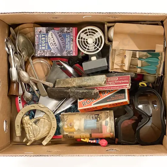 Box Quantity of Assorted Vintage