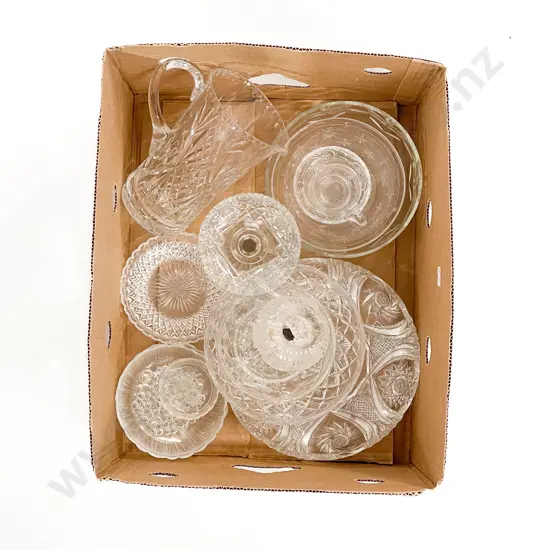 Quantity of Assorted Crystal & Glass Ware