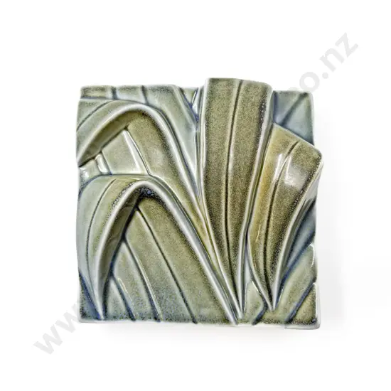 Bob Steiner Flax Wall Plaque