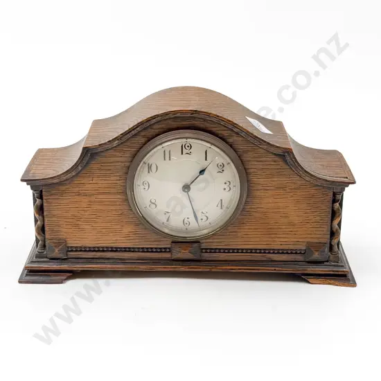 Small Oak Mantel Clock