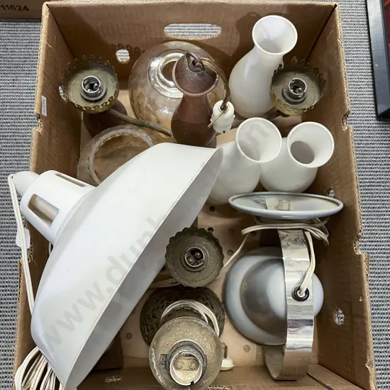 Box Quantity of Assorted Vintage Light Fittings