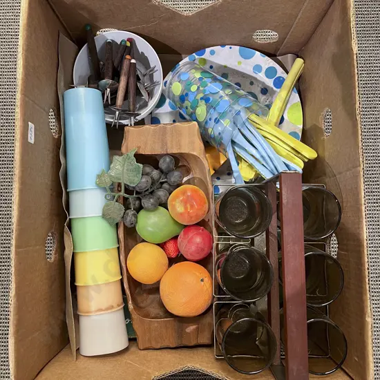 Box of Assorted Mid Century Picnic Ware