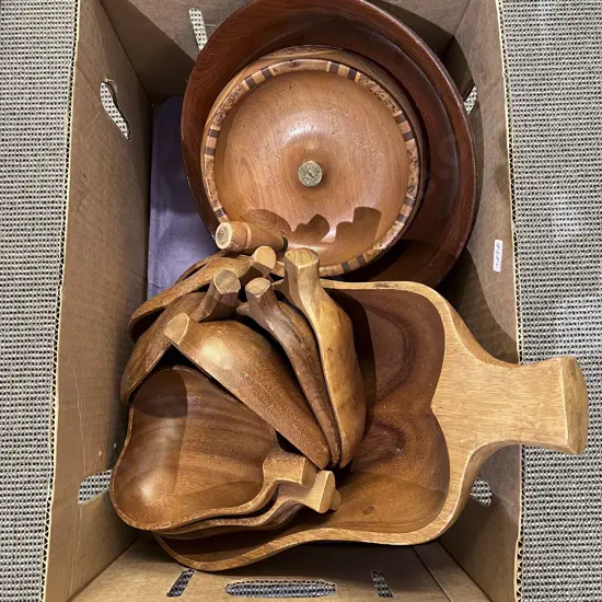 Box of Assorted Mid C20th Wood Ware