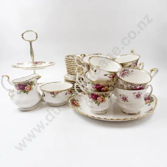 Quantity of Royal Albert Fancy Tea Ware