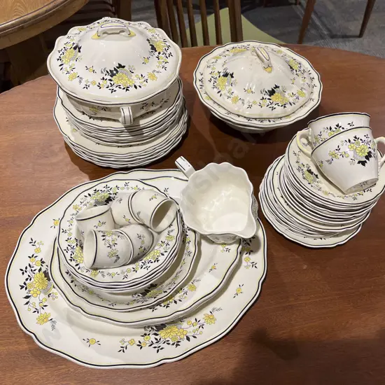 RD "Como" Pattern Part Dinnerset