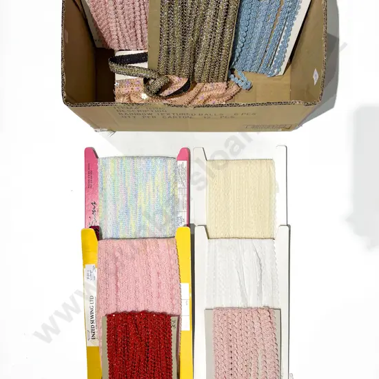 Assorted Vintage Carded Braids