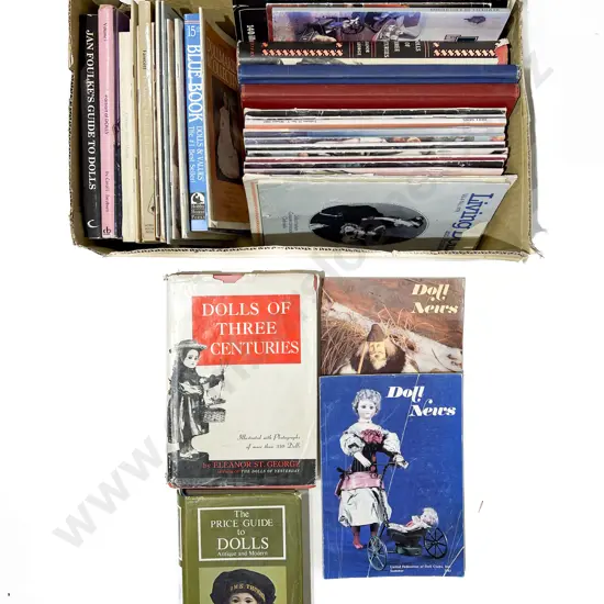 Quantity Doll Collecting Reference Books