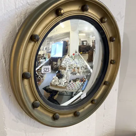 Circular Convex Mirror