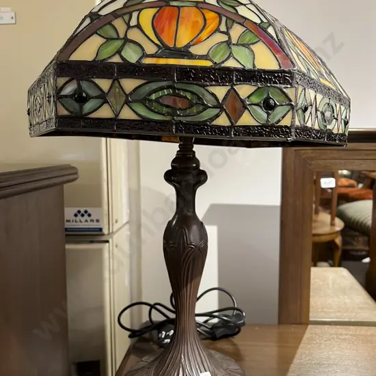 Tiffany Style Table Lamp & Shade