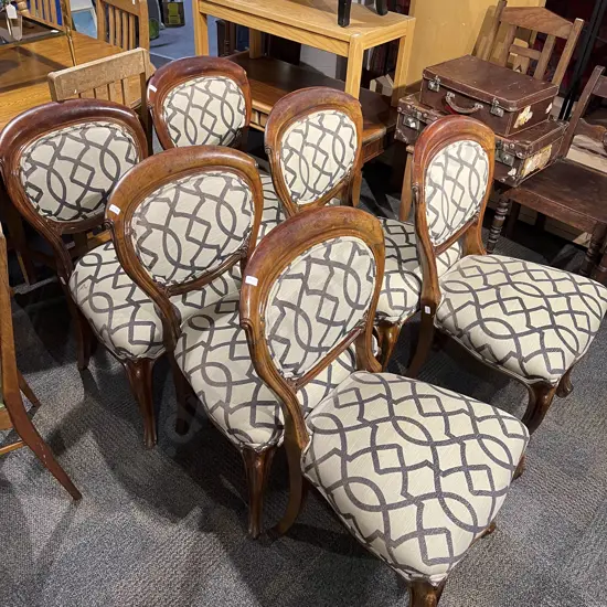 Set of Six Vict Mahogany Balloon Back Dining Chairs