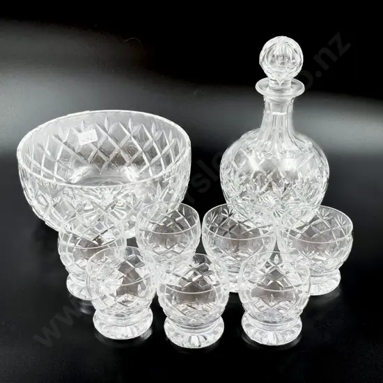 Small Quantity of Crystal incl Decanter