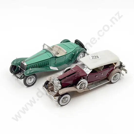 Two Franklin Mint Model Vehicles