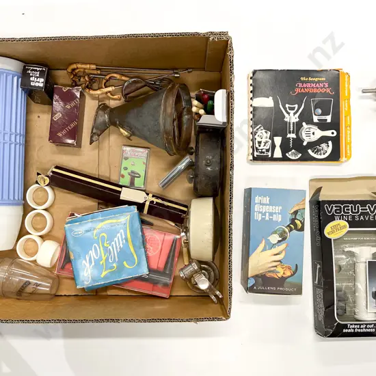 Box Quantity of Assorted Vintage & Drinking Paraphenalia