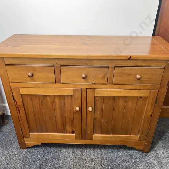 Modern Rimu Three Drawer Sideboard