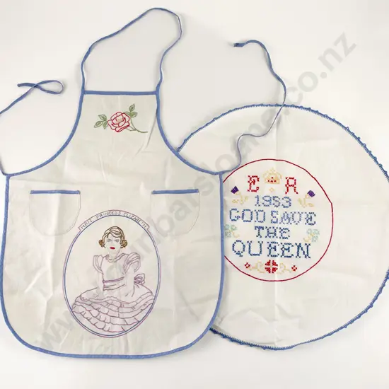 Royal Commemorative Apron & Tray Cloth
