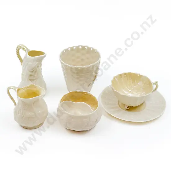 Irish Belleek Fine Porcelain (tea cup a/f)