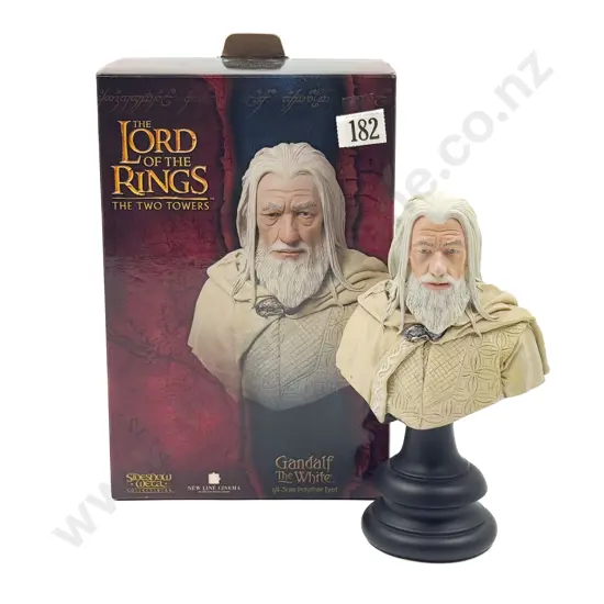 C2003 "Gandalf The White" Bust