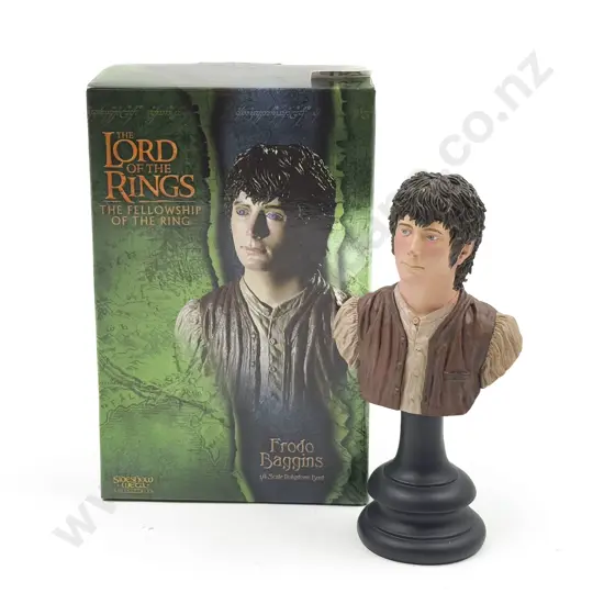 C2001 Weta "Frodo Baggins" Bust