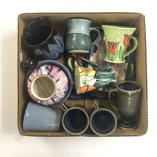 Box of Assorted NZ Pottery