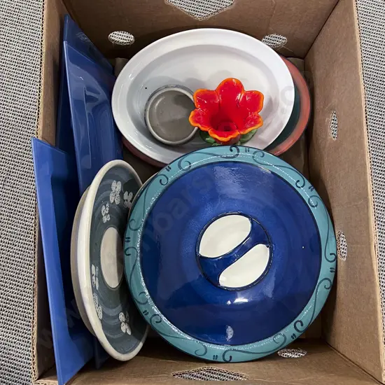 Quantity of Assorted Temuka Serving Ware etc