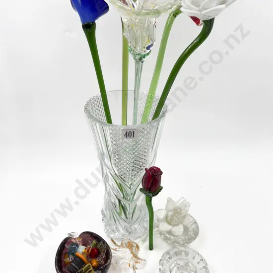 Quantity of Assorted Art Glass Flowers & Sweets etc