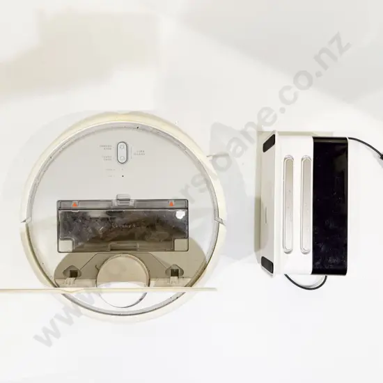 Automatic Vacuum Cleaner & Dock (Roomba Style)