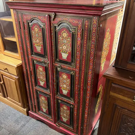 European Painted Two Door Manrobe