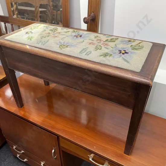 Tapestry Top Compartment Piano Stool