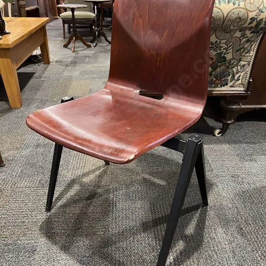 Mid Century Thur-Op-Seat Designed Single Chair