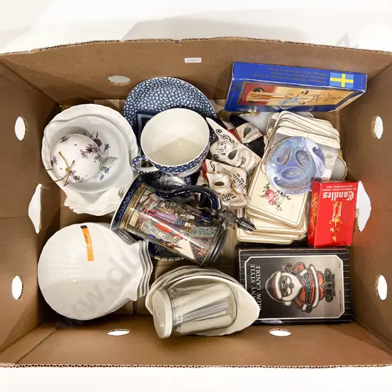 Box Quantity of Assorted Decorative Homeware etc