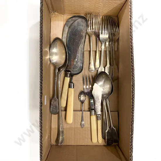 Quantity of Assorted S/P Cutlery