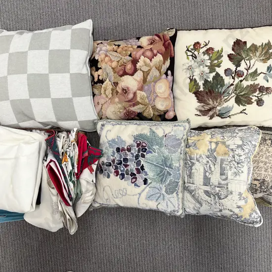 Quantity of Assorted Cushions & Linens