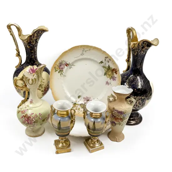 Small Quantity of Assorted Fancy China