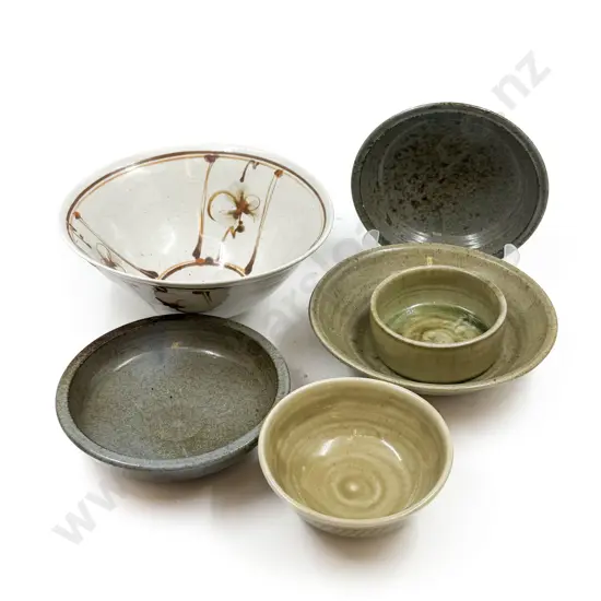 Quantity of Assorted NZ Pottery incl Mirek Smisek Pedestal Bowl