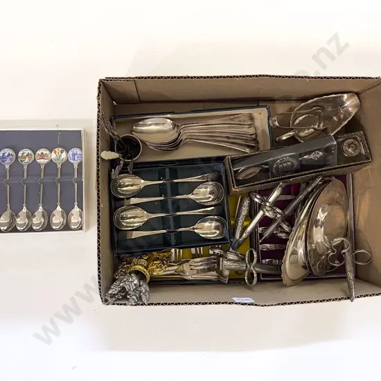 Quantity of Assorted S/P & Cutlery incl Asparagus Tongs