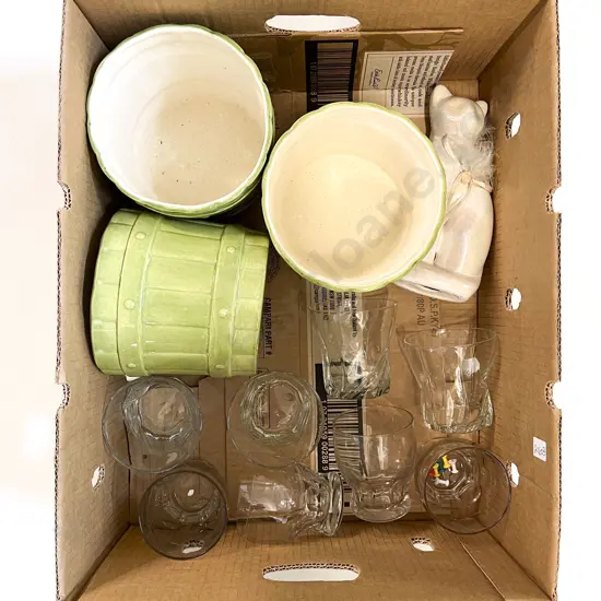 Three Small Ceramic Planters & Assorted Glassware