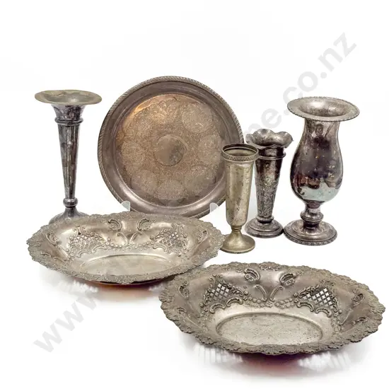 Small Quantity of Assorted S/P