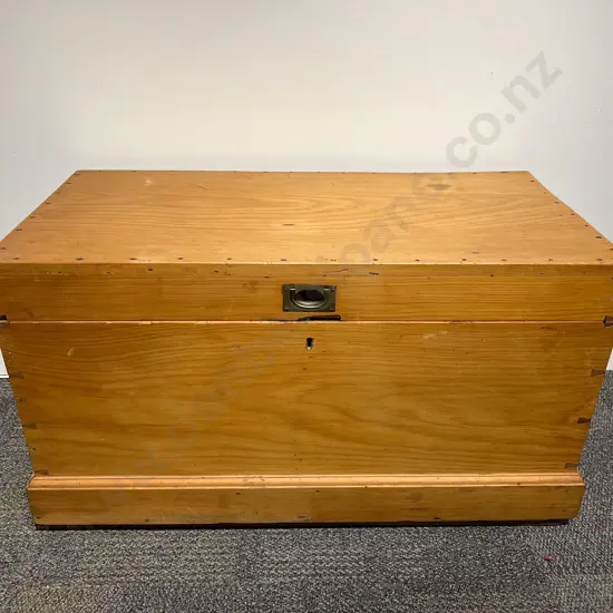 Kauri Campaign Style Blanket Chest