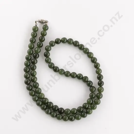 Single Strand Uniform Greenstone Bead Necklace