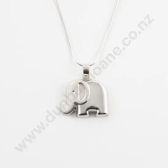 9ct White Gold Elephant Pendant