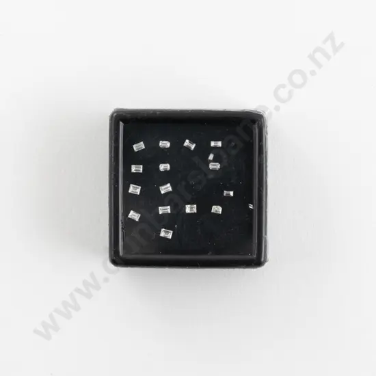 Quantity of Unmounted Diamonds