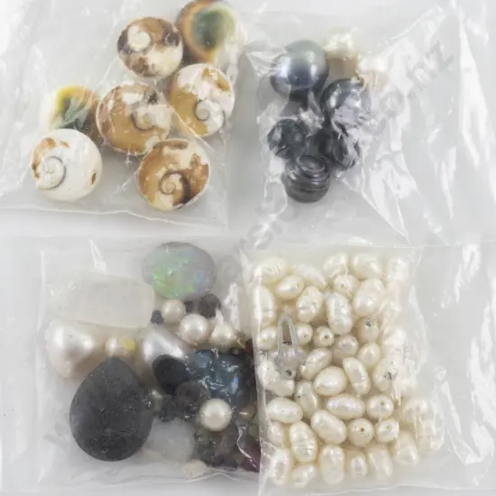Quantity of Assorted Loose Pearls and Cat's Eye Shells