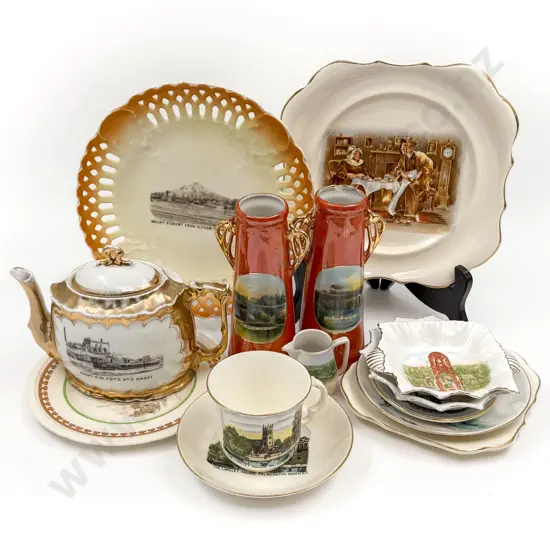 Quantity of Assorted Souvenir Ware
