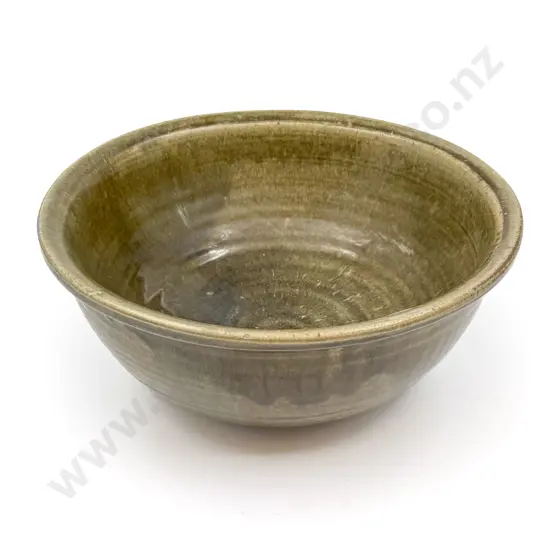 Large NZ Pottery Heavy Stoneware Bowl