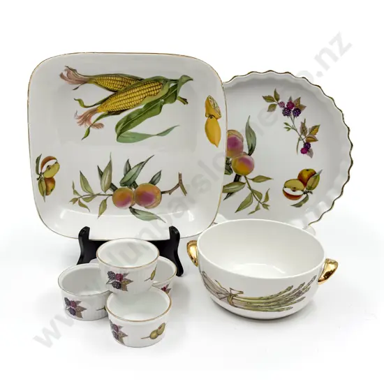 Small Quantity Royal Worcester "Evesham" Dinnerware